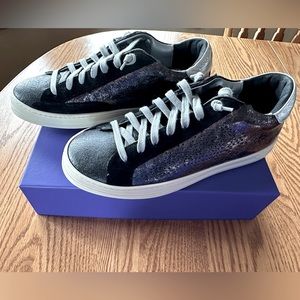 NWT P448 John Boster tennis shoes size 40